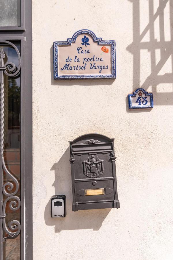 Tuguest Aljibe Del Rey Apartment - Free Parking Granada Kültér fotó